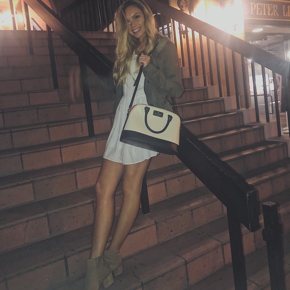 Make bundles and offers on closet! - Picture 1 of 1